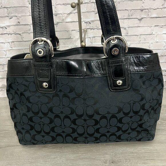 COACH SOHO BLACK LEATHER SATCHEL HANDBAG SNAP FLAP GOLD BUCKLE CLOSURE - Picture 2 of 6